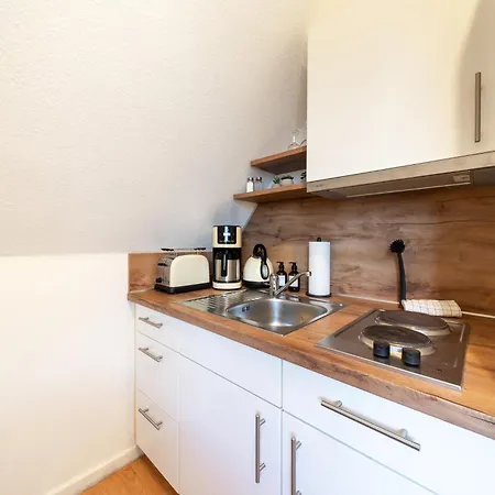 Mit 2 Zimmern - Herbert *