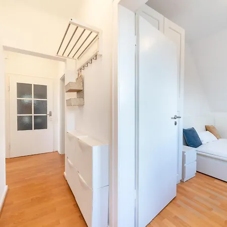 Apartamento Mit 2 Zimmern - Herbert