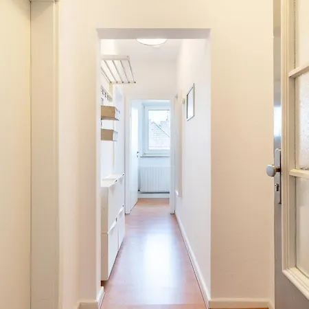 Apartamento Mit 2 Zimmern - Herbert Bielefeld